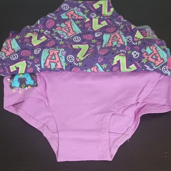 Disney Zombies 2 Girls' Briefs - Purple and Green - Picture 4 of 7